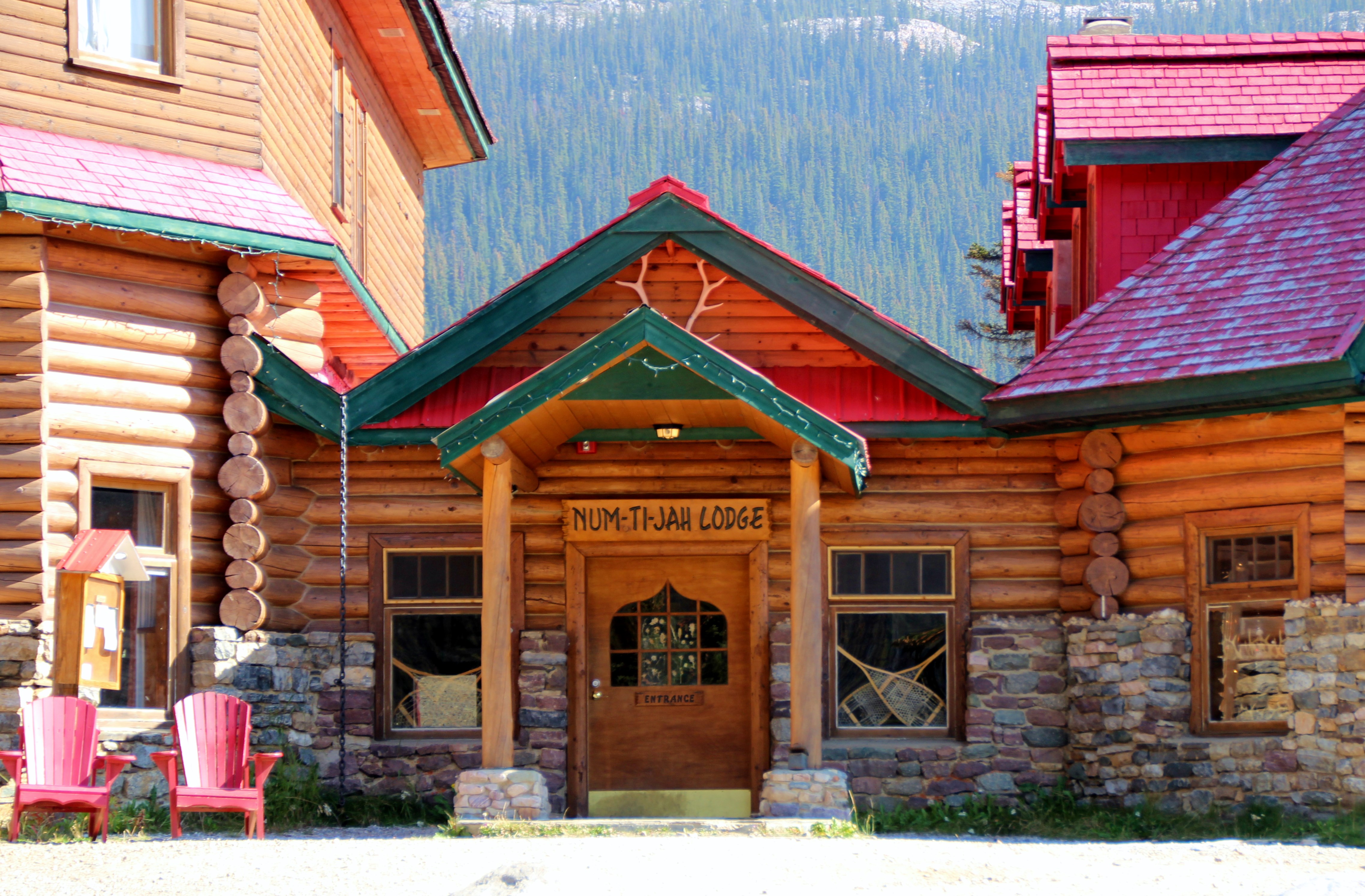 Banff Num Ti Jah Lodge