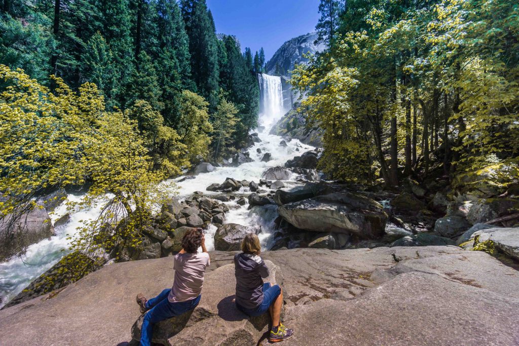 cachoeira em Yosemite - 5 roteiros de carro pela Califórnia