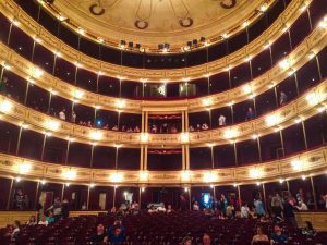 Onde ir em Montevidéu - Teatro Solis visto de dentro